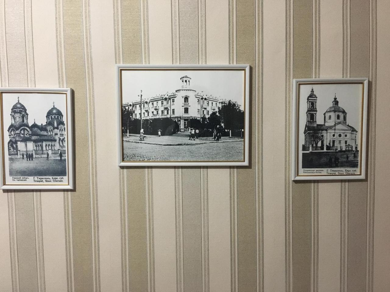 Old Tiraspol Hostel エクステリア 写真